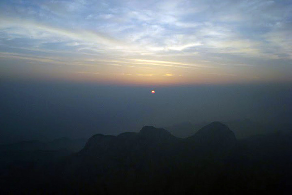 amanecer en hua shan